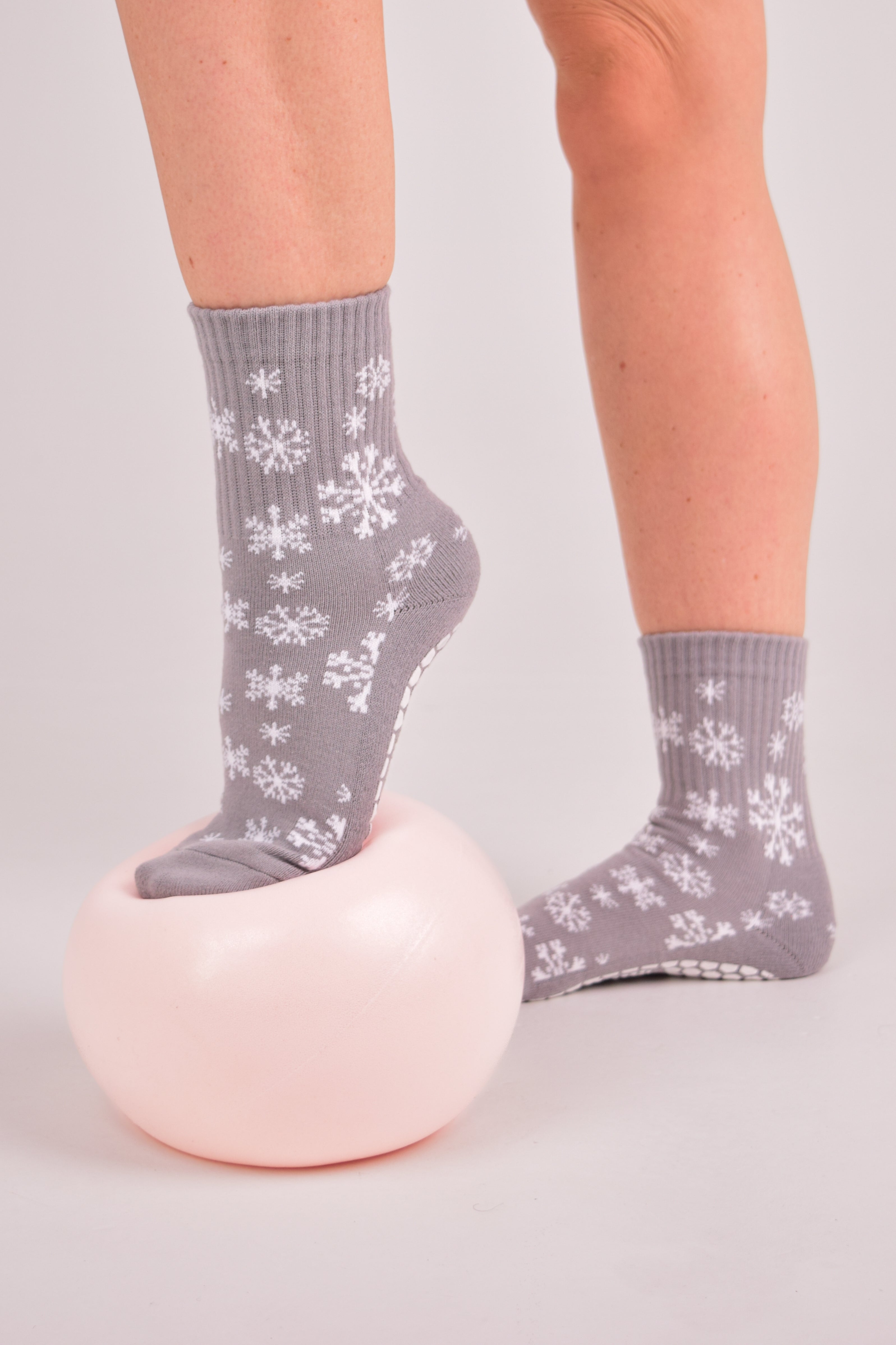 Apres Ski Snowflakes